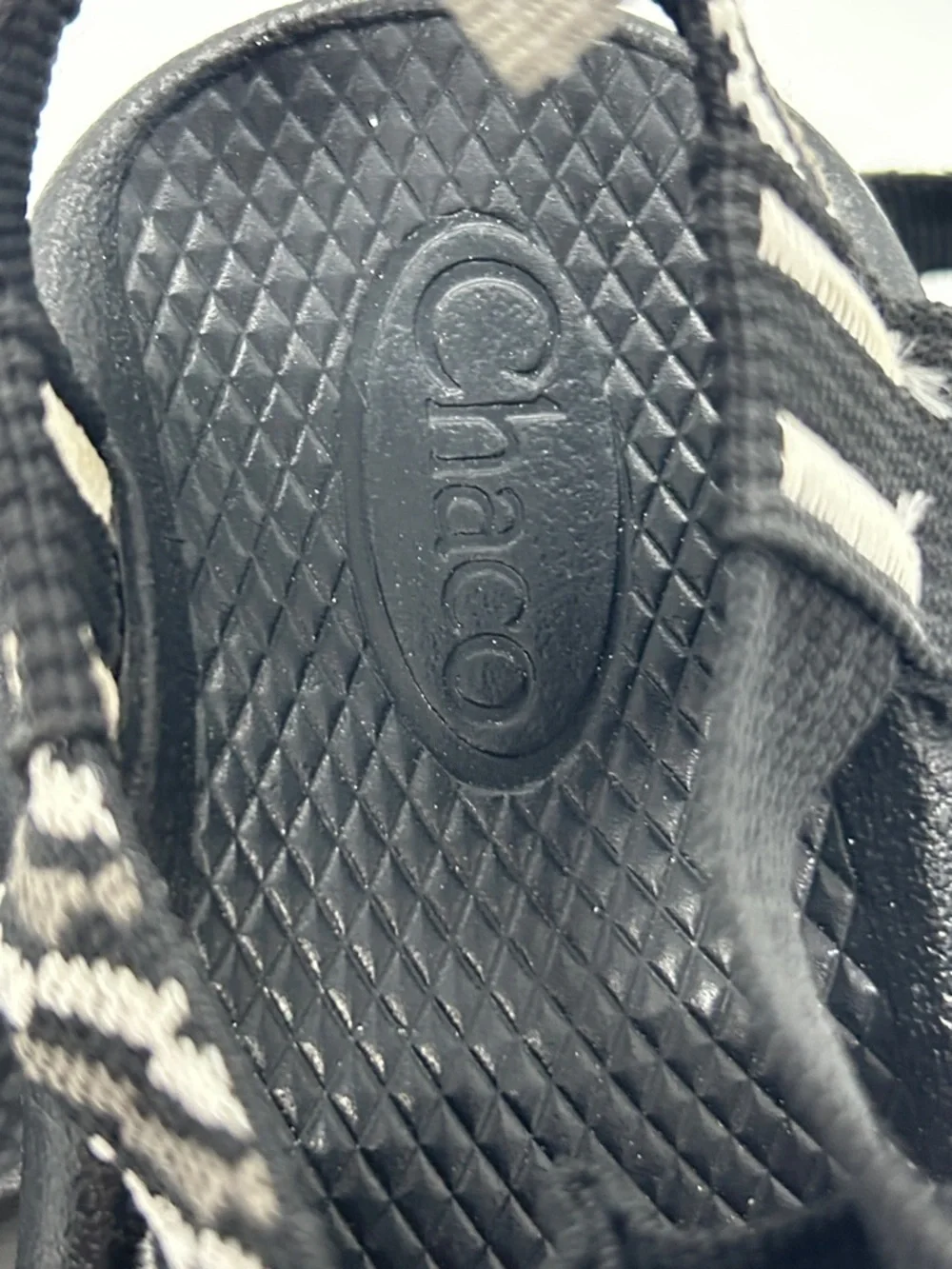 Chaco Black & White Woven-Strap Outdoor Sandals Size KIDS-JUNIOR 13 US